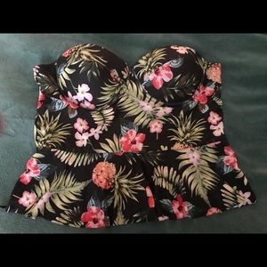 Strapless Peplum Tankini Top